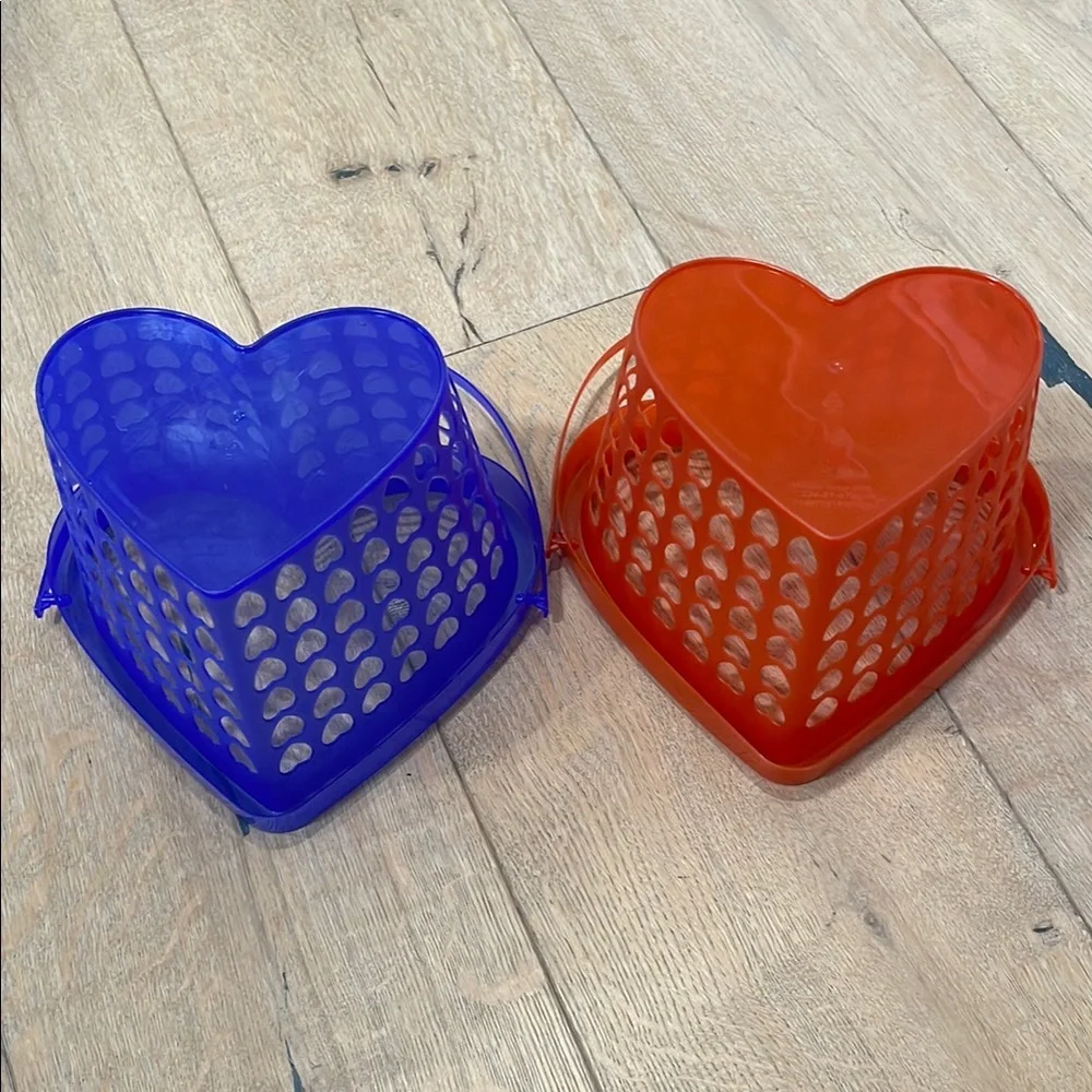 Heart-Shaped Blue‎ and Red Baskets